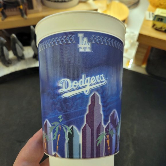 Set of 12 Vintage (2005) Collectible L.A. Dodgers Stadium Holo Cups ⚾⚾⚾ - Picture 6 of 11
